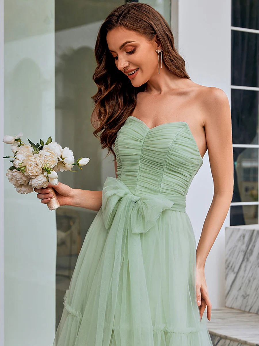 Wholesale Sweetheart Neckline A-Line Sleeveless Long Tulle Bridesmaid Dress