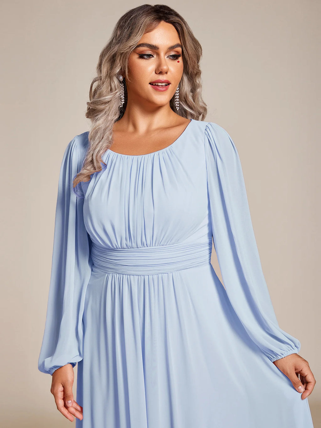Plus Size Round Neck Wholesale Bridesmaid Dresses with Long Lantern Sleeves