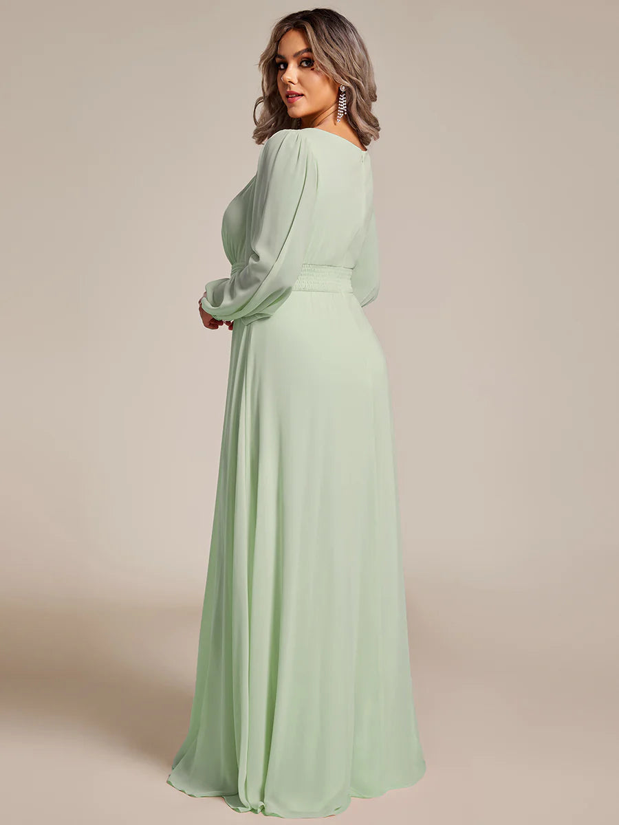 Plus Size Round Neck Wholesale Bridesmaid Dresses with Long Lantern Sleeves