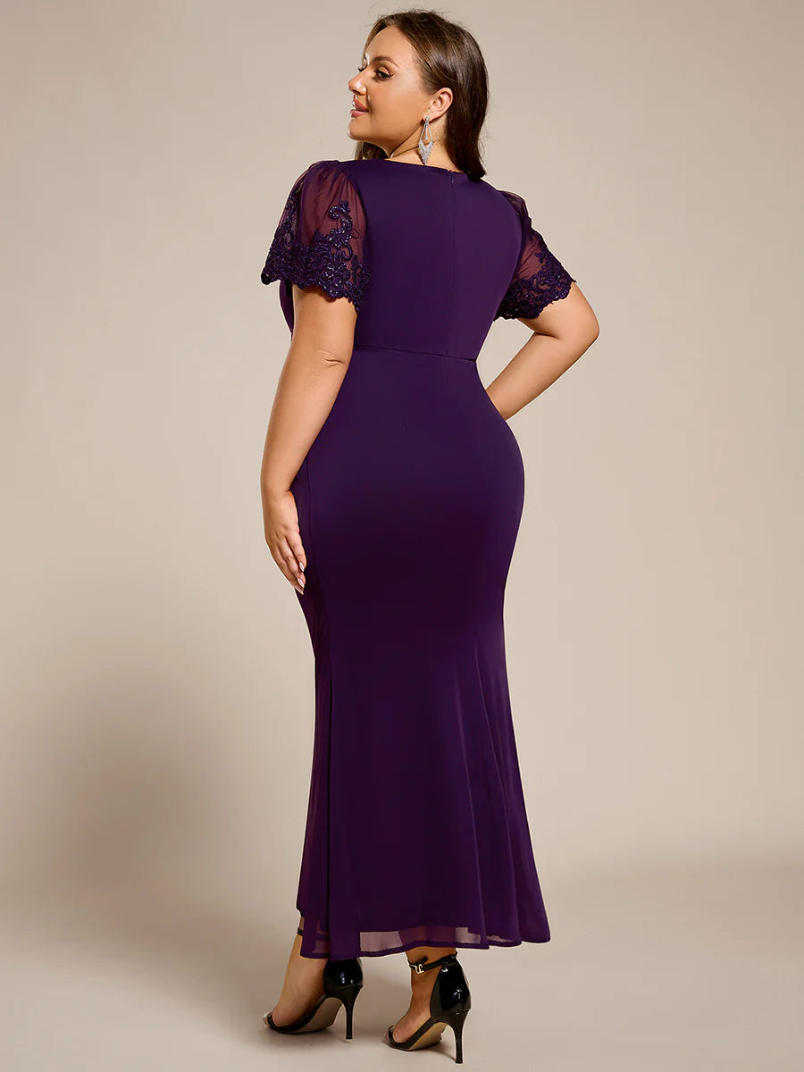 Plus Size Short Sleeve V-Neck Fishtail Dress with Bead Detail Formal Evening Dress