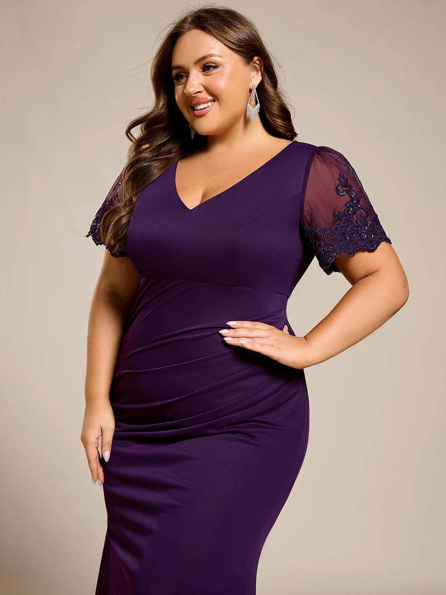 Plus Size Short Sleeve V-Neck Fishtail Dress with Bead Detail Formal Evening Dress