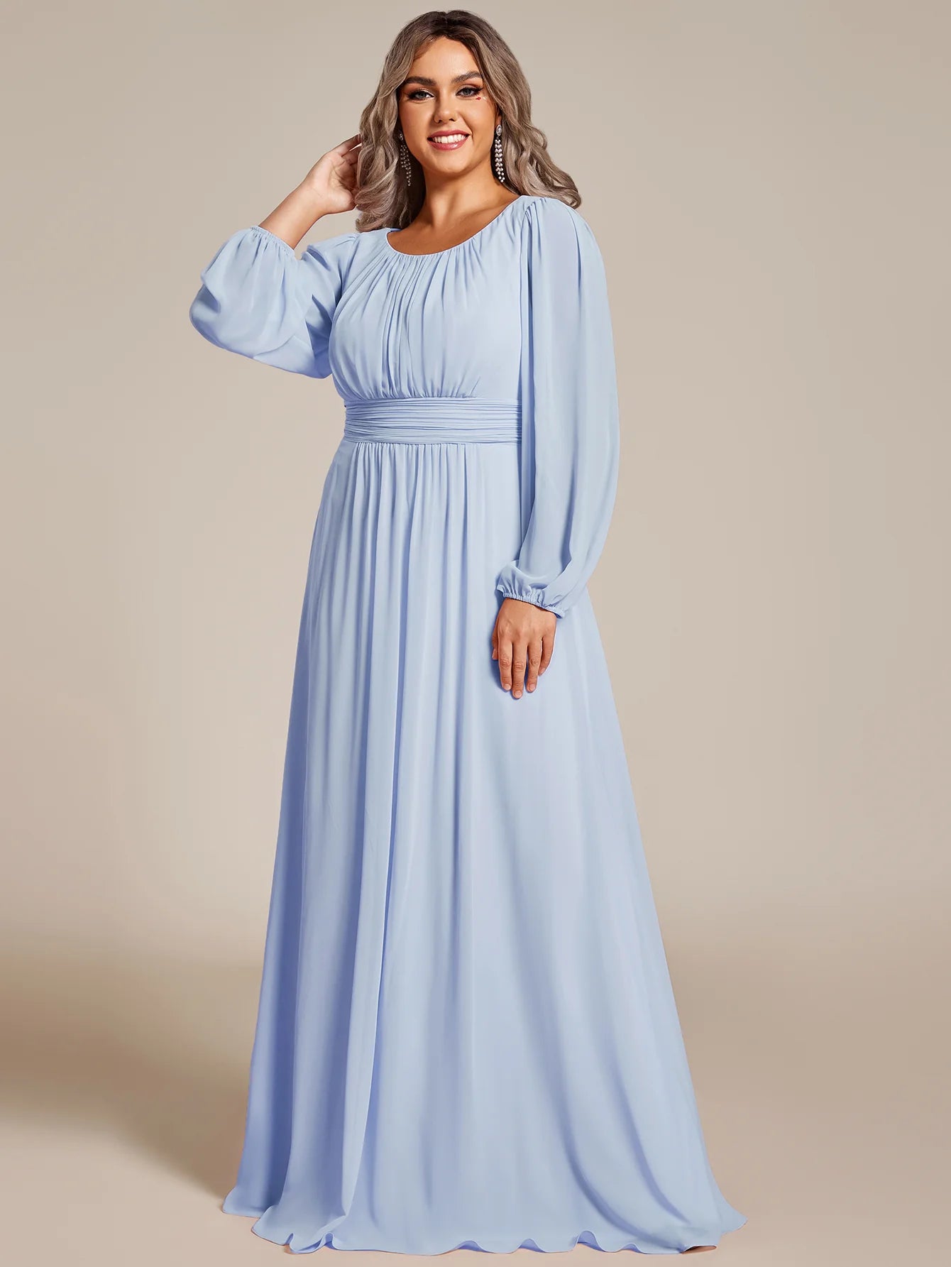 Plus Size Round Neck Wholesale Bridesmaid Dresses with Long Lantern Sleeves
